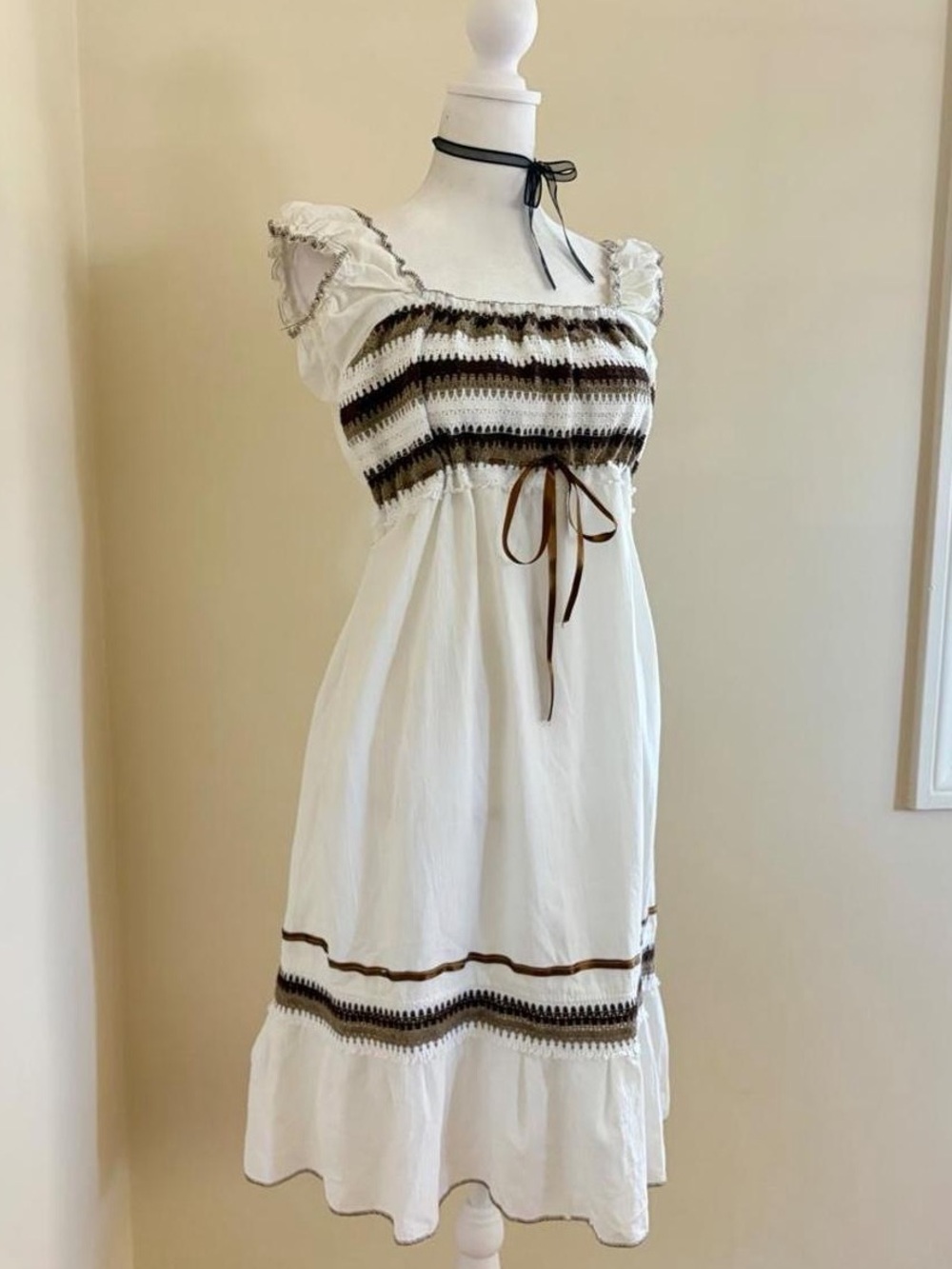 Vintage crochet babydoll peasant milkmaid cottagecore midi dress white ruffle S